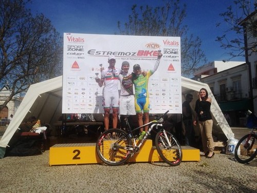 Rúben Almeida e Ana Antunes triunfam em Estremoz