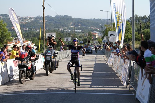 César Fonte triunfa em Oliveira de Azeméis
