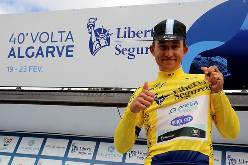 Etixx-QuickStep confirma Kwiatkowski e Martin