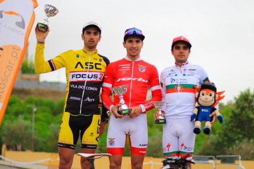 Ricardo Marinheiro e Lucia V�zquez conquistam Ta�a