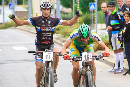 Jos� Rodrigues e T�nia Neves selam triunfo em Chaves