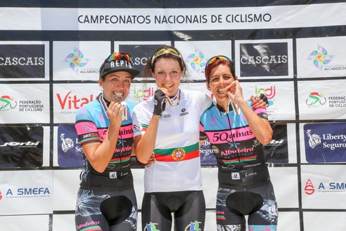 Daniela Reis campe� nacional de elite