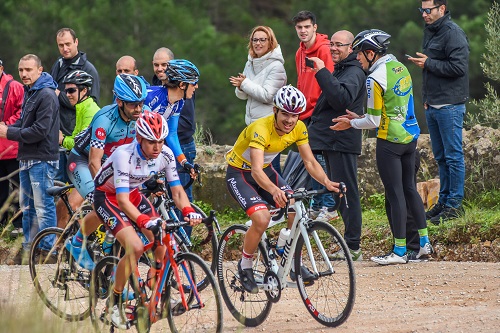Peloto internacional compete na Arrbida