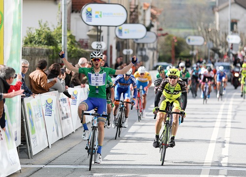 C�sar Fonte ganha a etapa e � o novo comandante