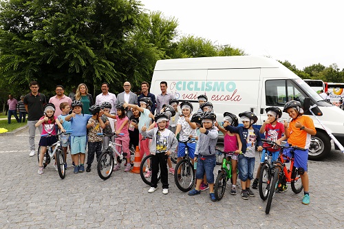 O Ciclismo Vai  Escola tambm em Santo Tirso