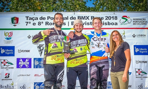 Andr� Martins vence Ta�a e Alejandro Kim brilha na final