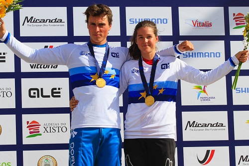 Baptiste Pierron e Camille Balanche campe�es da Europa de DHI