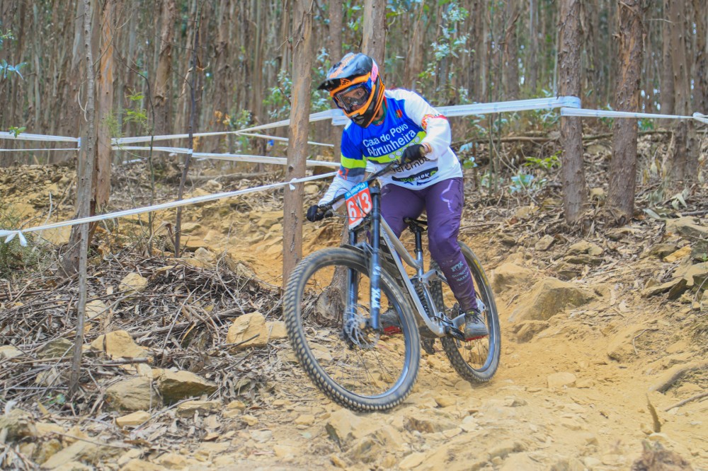 Gonalo Bandeira conquista Taa de Portugal de Downhill