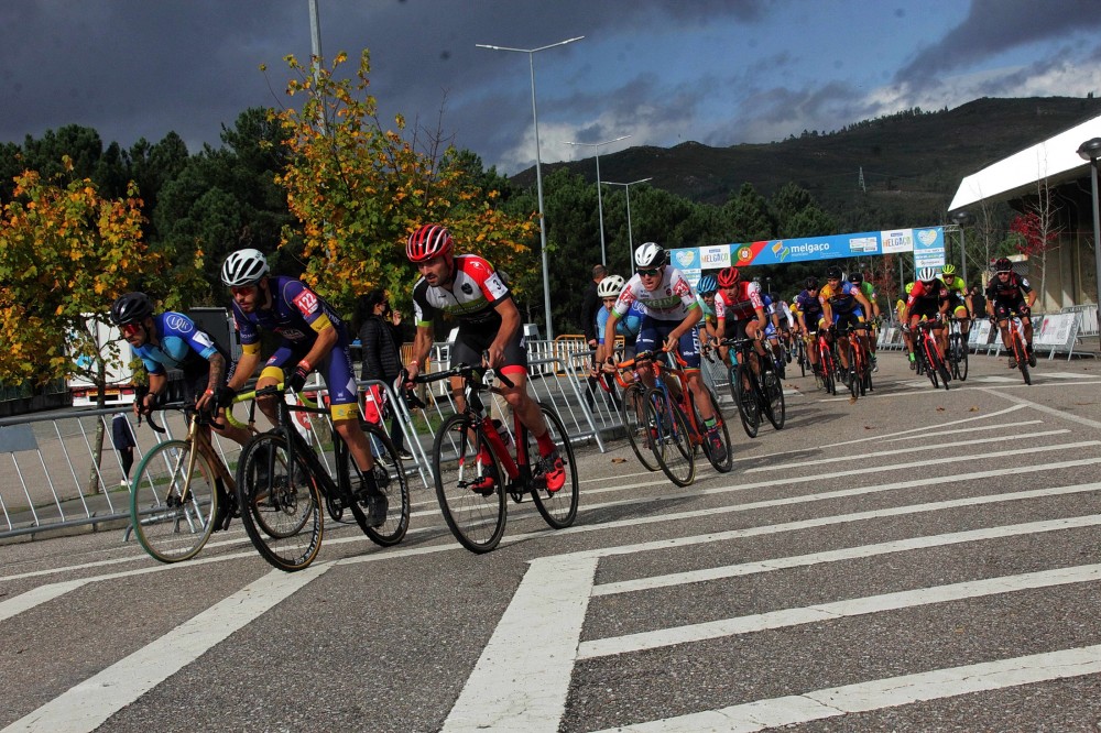 Nacional de Ciclocrosse disputa-se em redor do veldromo e da pista de BMX