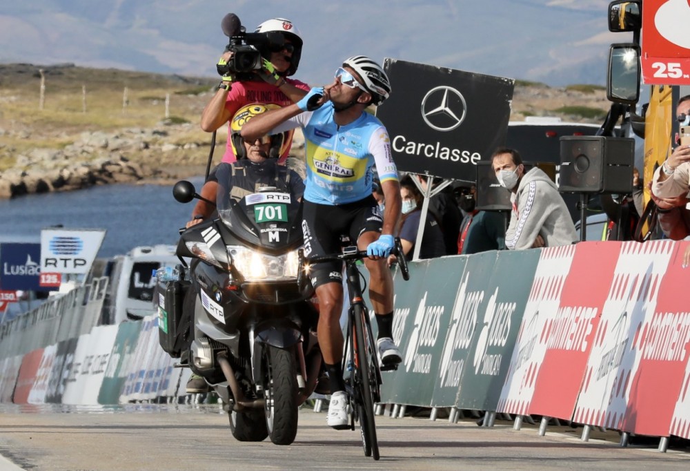 Alejandro Marque brilha no Alto da Torre