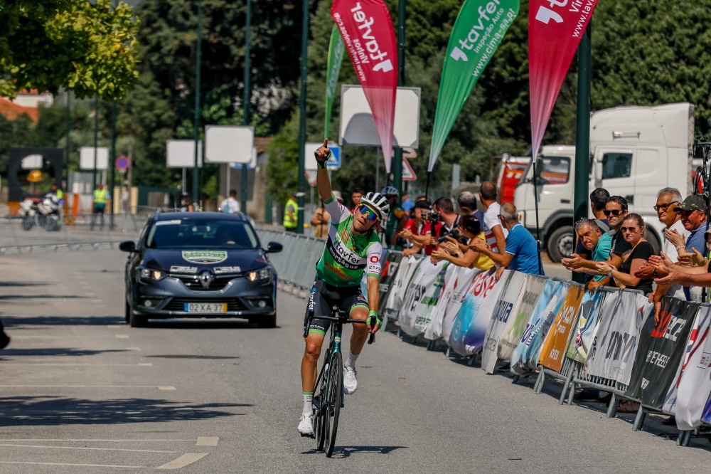 Angel Sanchez vence o GP Mortgua-Pedro Silva