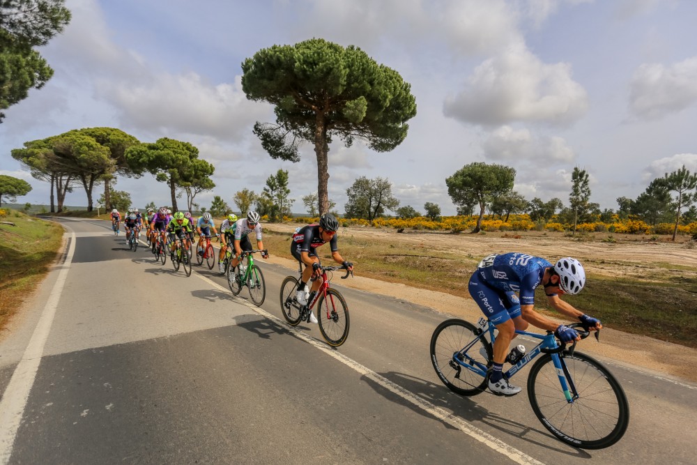 Ciclismo do Minho ao Algarve com aten��es no Alentejo