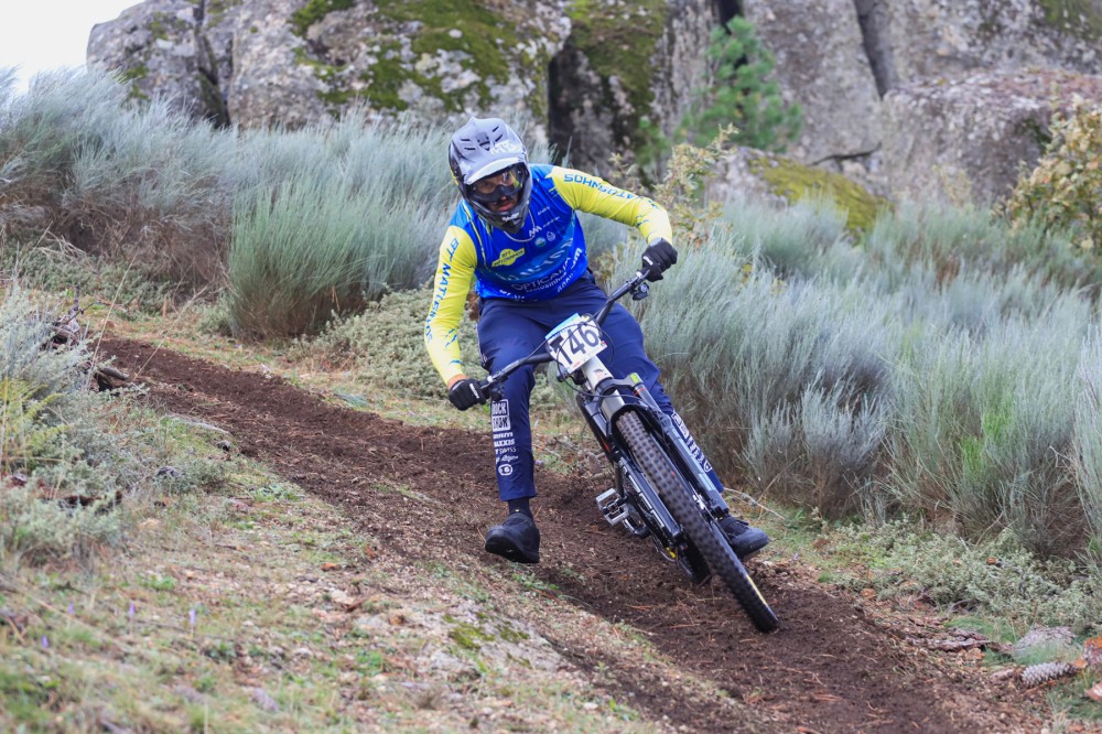 Jos Borges e Ana Leite sagram-se campees nacionais de enduro BTT