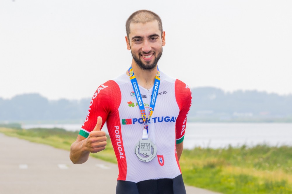Bernardo Vieira de prata no contrarrelógio do Europeu de Paraciclismo