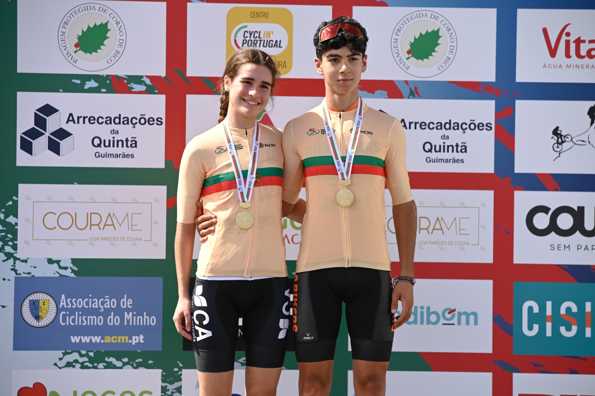 Pedro Martins e Ins Fonseca so campees nacionais juvenis de XCO