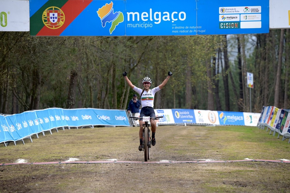 Raquel Queirs e Mrio Costa entram vencer na Taa de Portugal de XCO