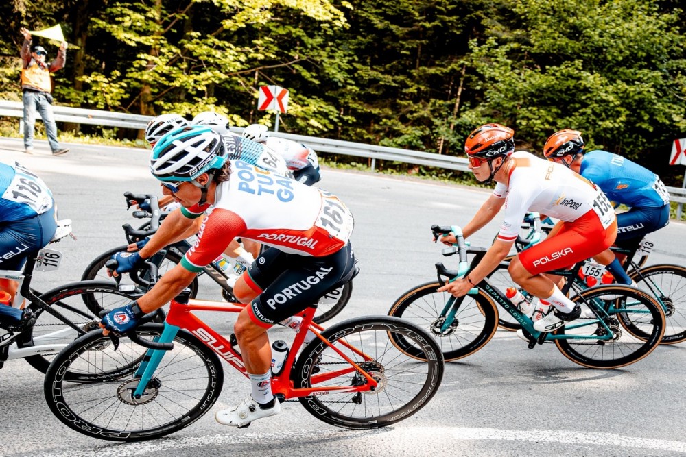 Alexandre Montez no top 20 deixa Portugal em posio de apuramento