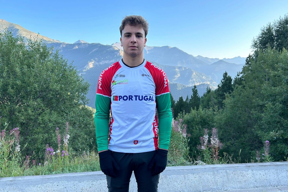 Álvaro Pestana 46.º no Mundial de DHI de Juniores