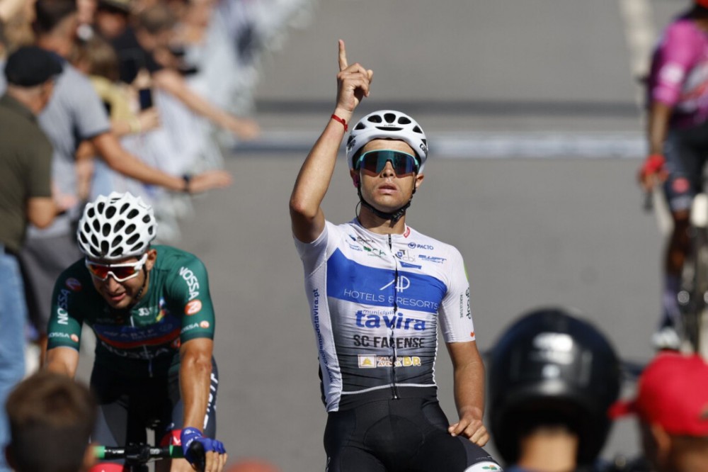 Miguel Salgueiro vence etapa e Frederico Figueiredo conquista geral