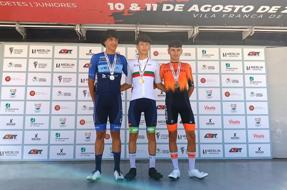 Afonso Falco conquista ttulo de fundo em cadetes