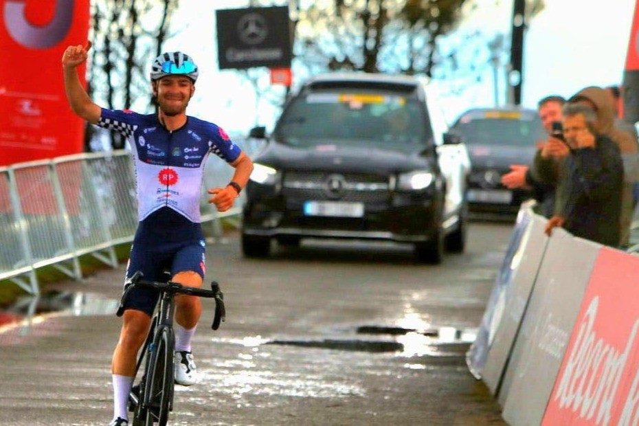 Lucas Lopes brilha na etapa rainha e é o novo líder da Volta a Portugal do Futuro