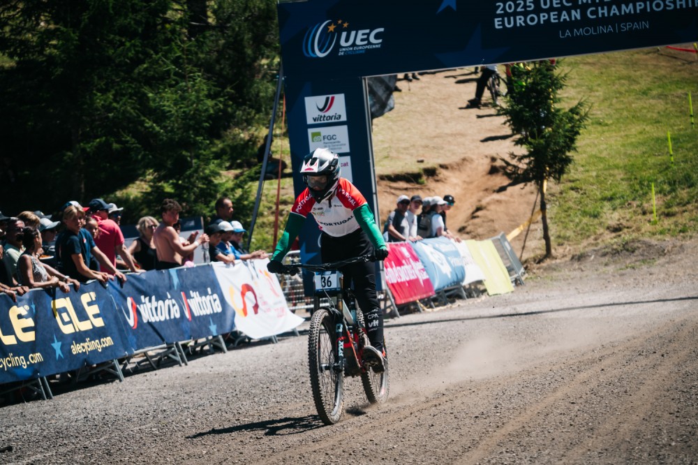 lvaro Pestana em bom plano pela Seleo Nacional nos Campeonatos da Europa de Downhill 