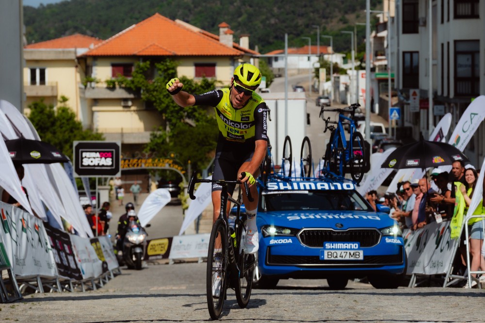 Artem Nych vence etapa inaugural do GP Douro Internacional
