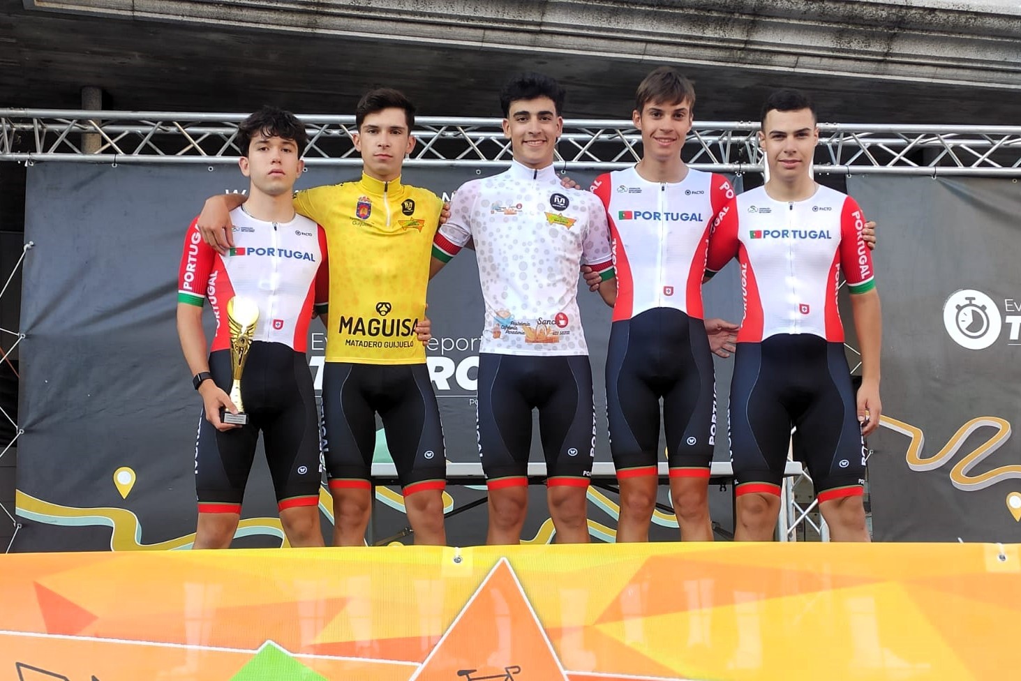 Seleo Nacional de Cadetes vence contrarrelgio coletivo na Volta a Guijuelo