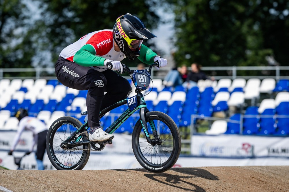 Seleo Nacional em prova no Europeu de BMX na Letnia