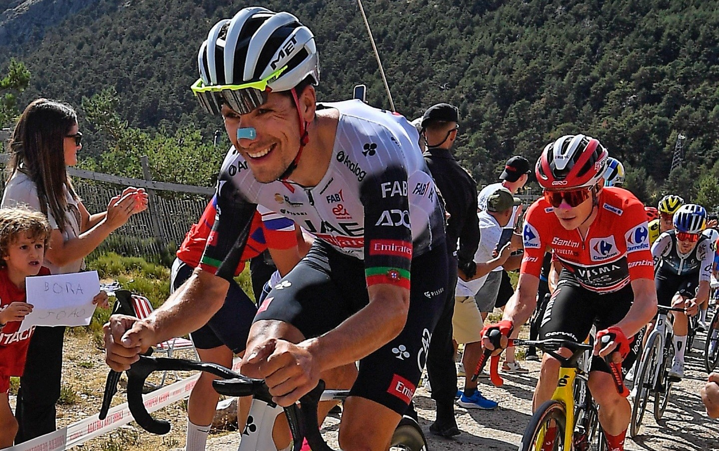 Joo Almeida faz histria depois de uma Vuelta que escapou por pouco