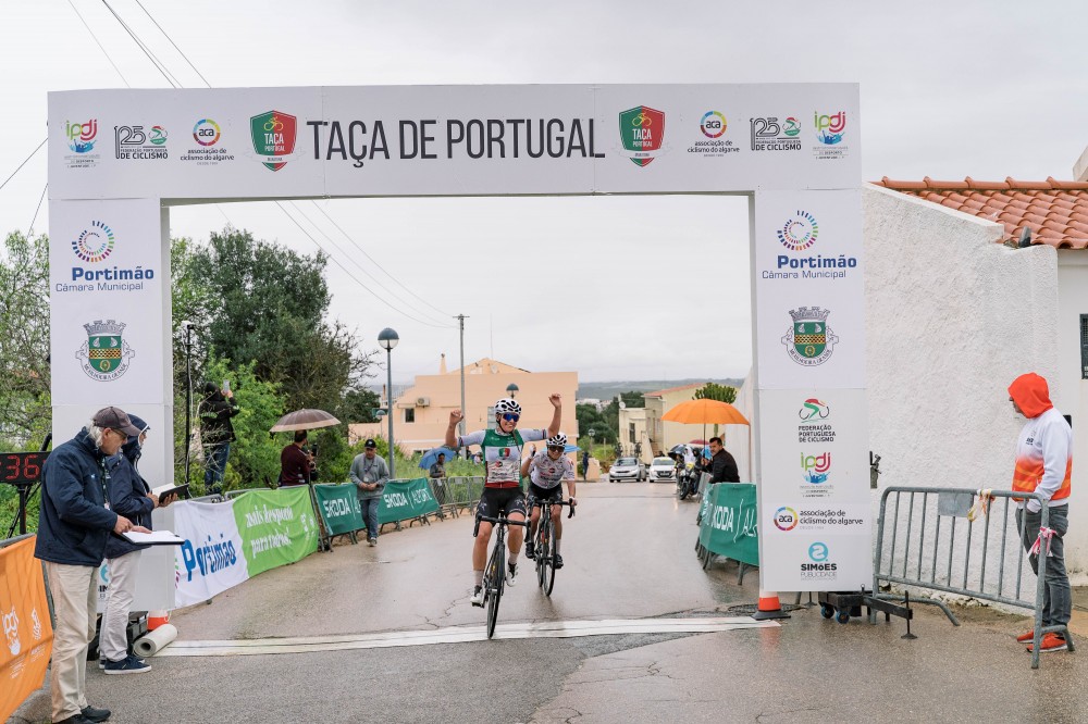 Yuliia Pchelintseva vence em Portimão e bisa na Taça de Portugal