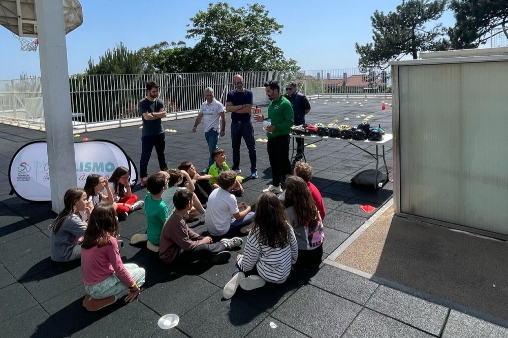 "Ciclismo vai  Escola 2025" arrancou no Porto com energia e pedaladas conscientes!