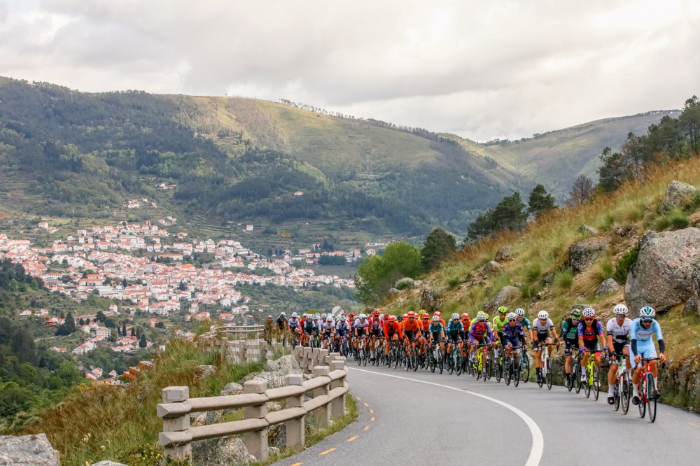 GP Internacional Beiras e Serra da Estrela na estrada e deciso na Taa de Cadetes