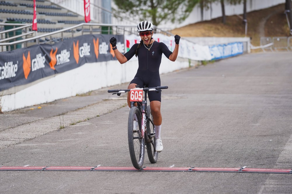Raquel Queirós e Roberto Ferreira bisam e sagram-se Campeões Nacionais de XCO