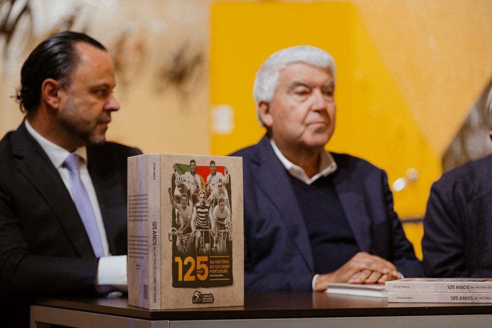 Livro �125 Anos na Hist�ria do Ciclismo Portugu�s� apresentado na Gala dos 125 anos da FPC