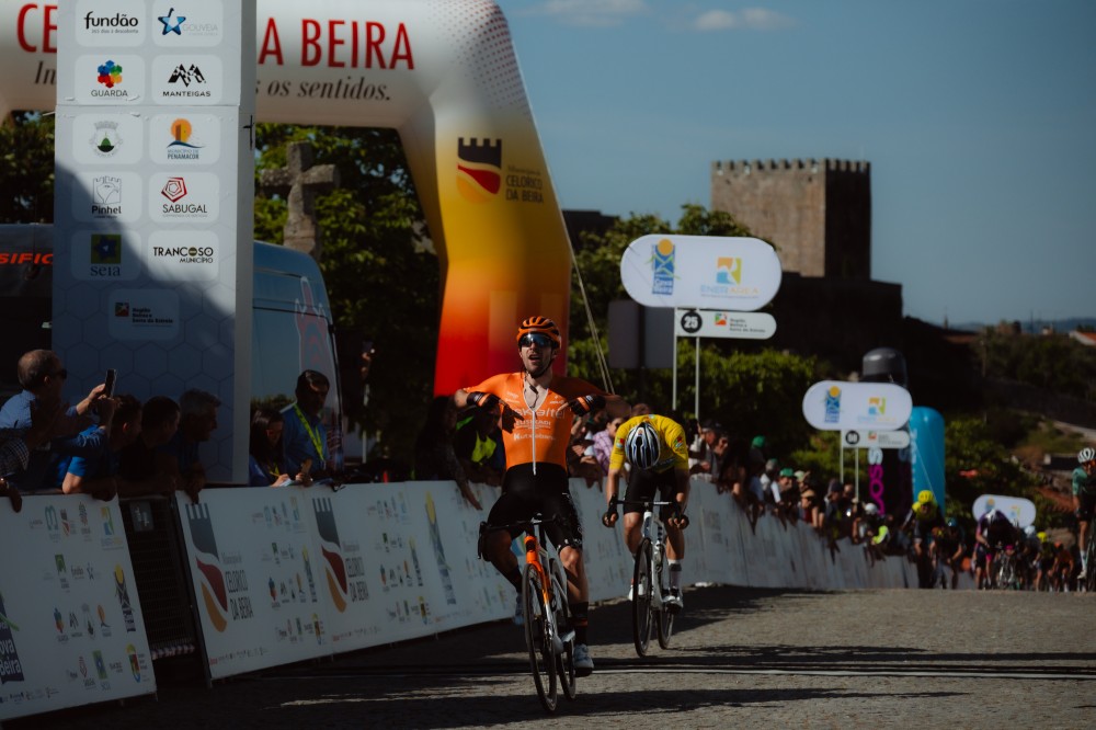 Jordi Lpez vence em Celorico da Beira, mas Thomas Silva mantm a Amarela