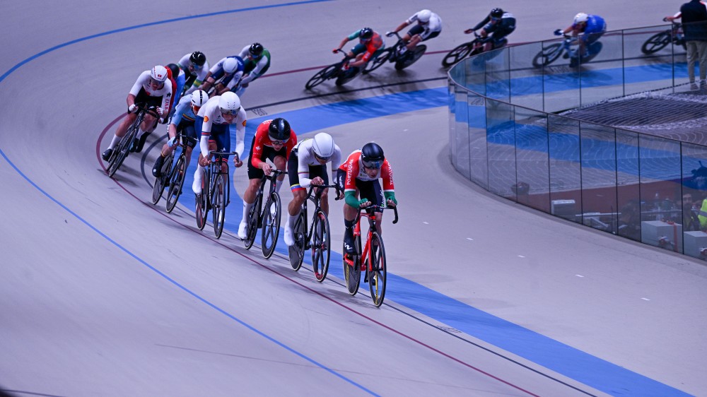 Joo Matias em 15 na Corrida por Pontos do Mundial de Pista