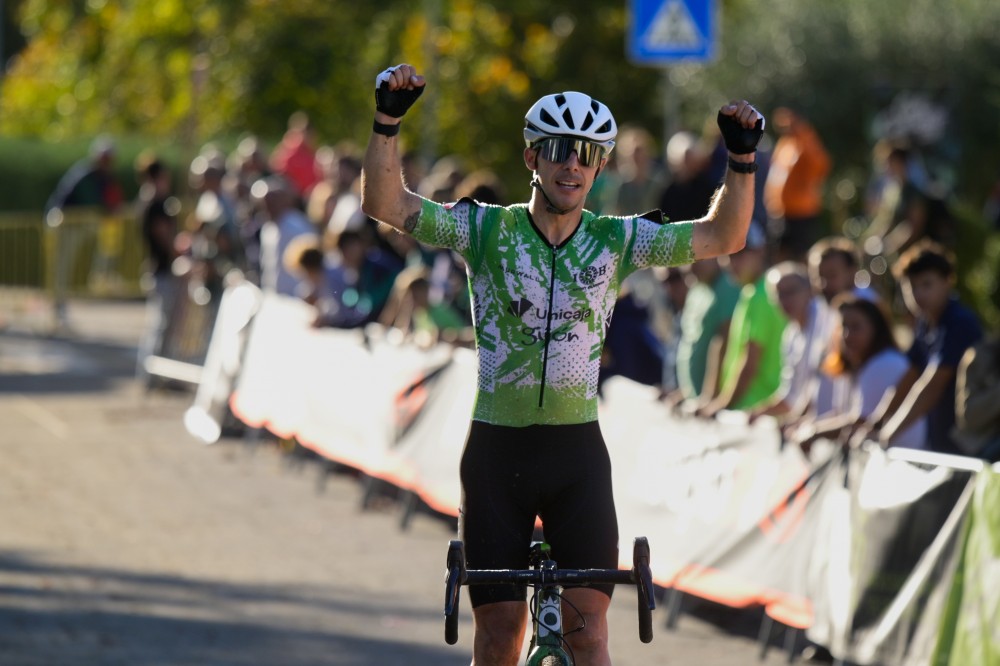 Espanhis dominam em Vila Real na 3 prova da Taa de Portugal de Ciclocross