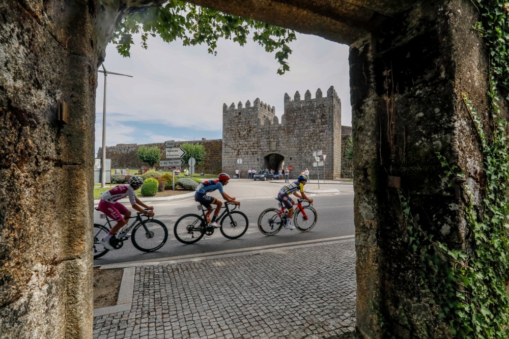 Jovens regressam  estrada na Volta a Portugal de Juniores