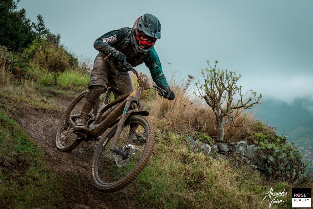 Jimmy Silva vence em casa e soma terceira vitória na Taça de Portugal de Enduro