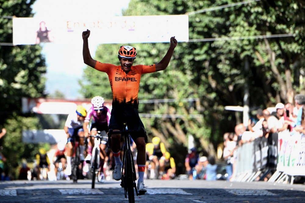Rodrigo Jesus  o primeiro lder da Volta a Portugal de Juniores