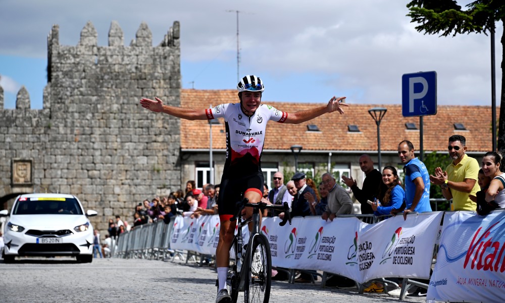 Matthew Walls vence ltima etapa e conquista Volta a Portugal de Juniores