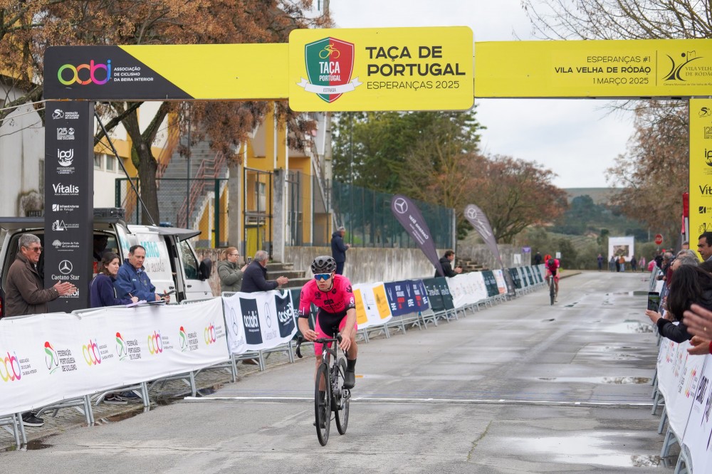 Ilya Savekin vence 1. Taa de Portugal de Esperanas