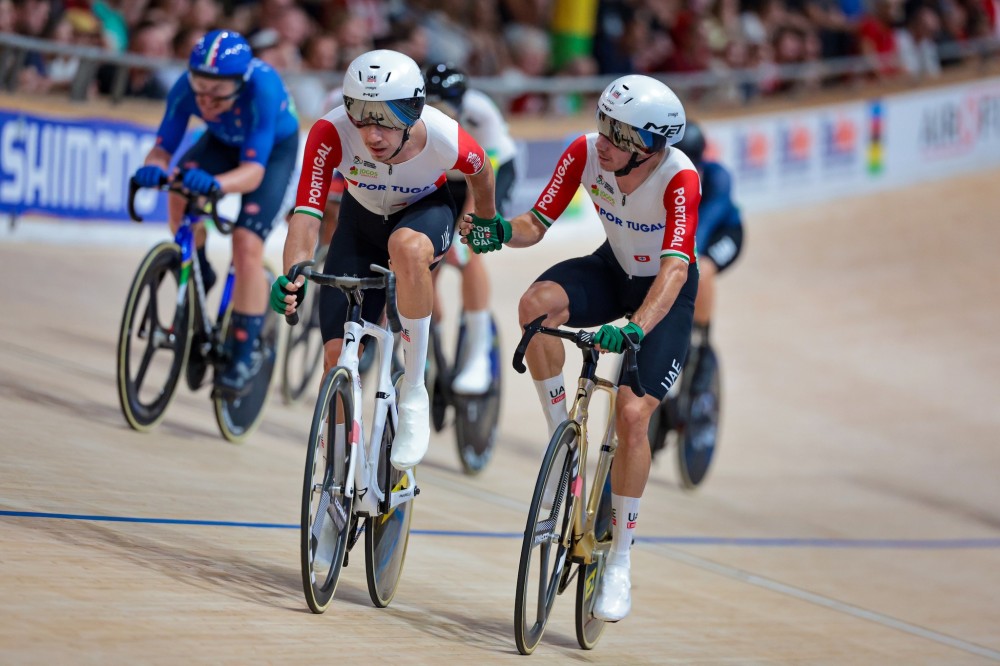 Seleo Nacional em competio no Campeonato da Europa de Pista