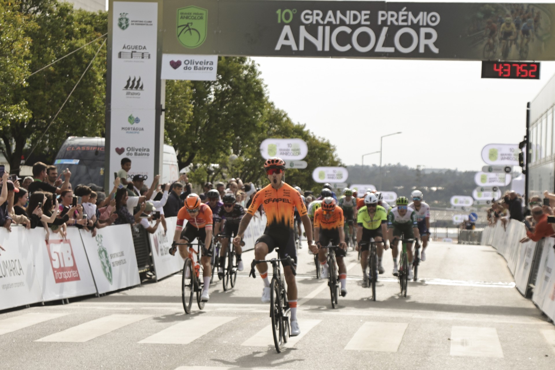 Tiago Antunes � o primeiro l�der do 10.� Grande Pr�mio Anicolor