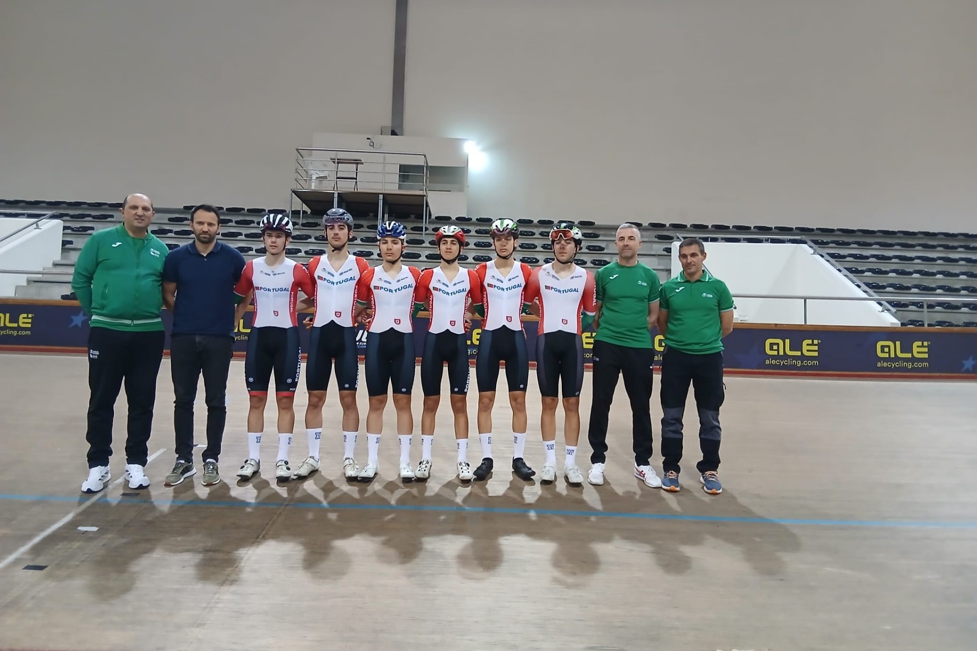 Sele��o Nacional J�nior de Pista inicia ciclo de 2026 com est�gio