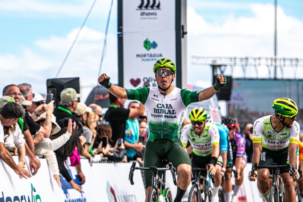 I�ri Leit�o vence a segunda etapa do GP Anicolor e Tiago Antunes mant�m lideran�a
