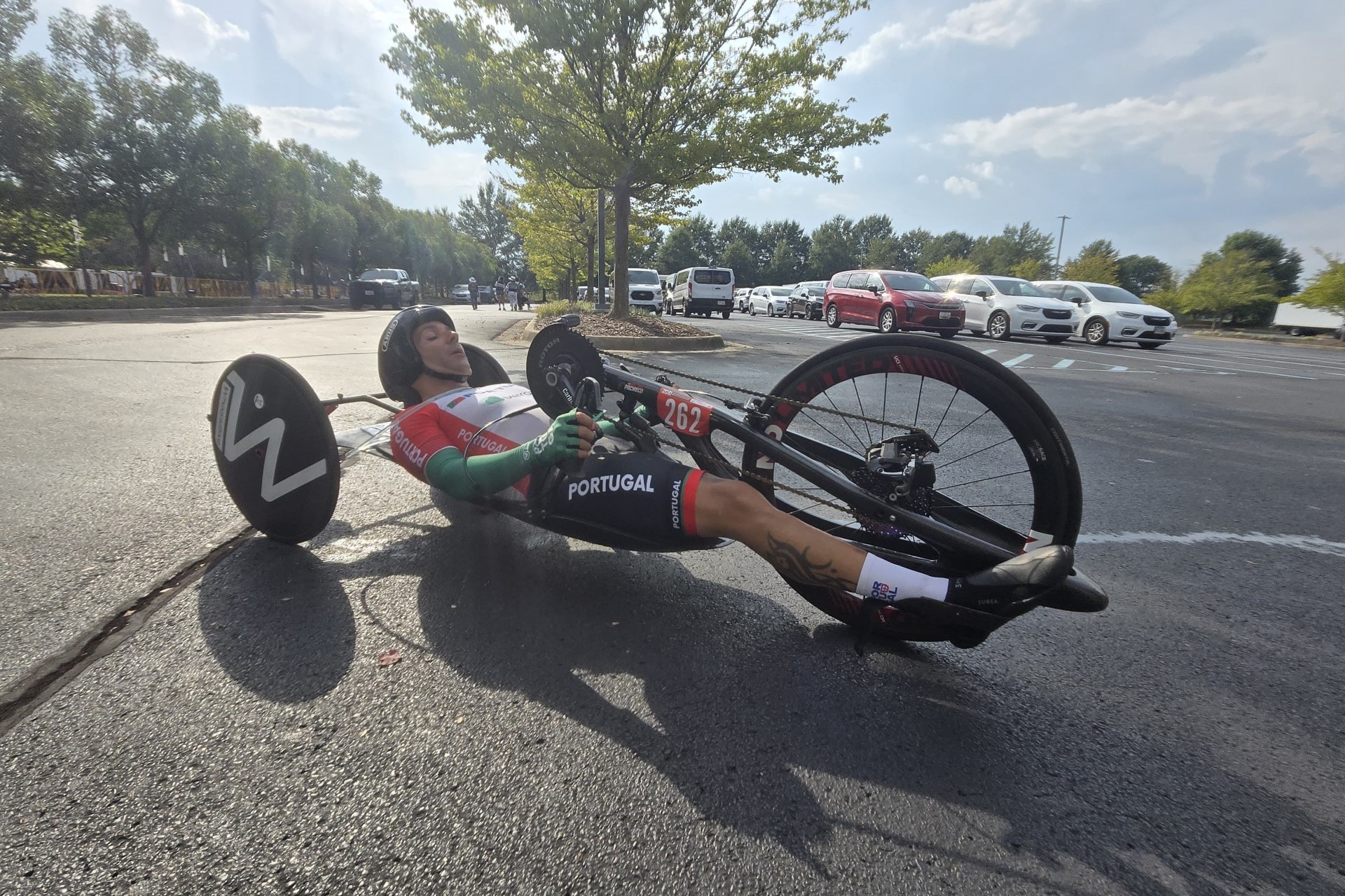 Fl�vio Pacheco termina em 11.� lugar o contrarrel�gio que marcou o arranque do Mundial de Paraciclismo