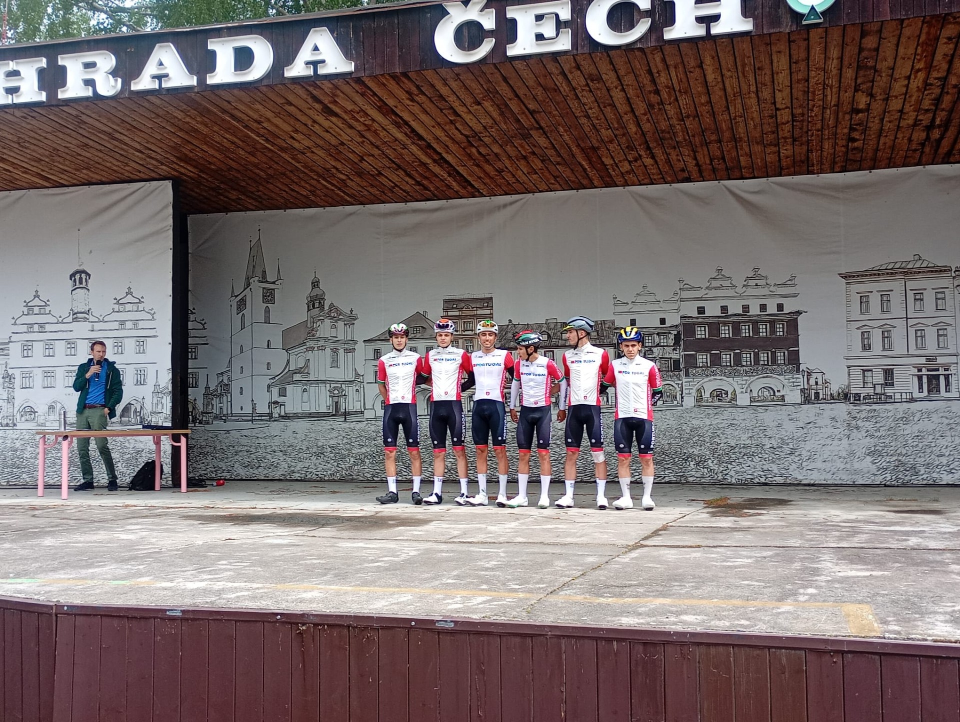 Portugal inicia participa��o na Corrida da Paz de Juniores