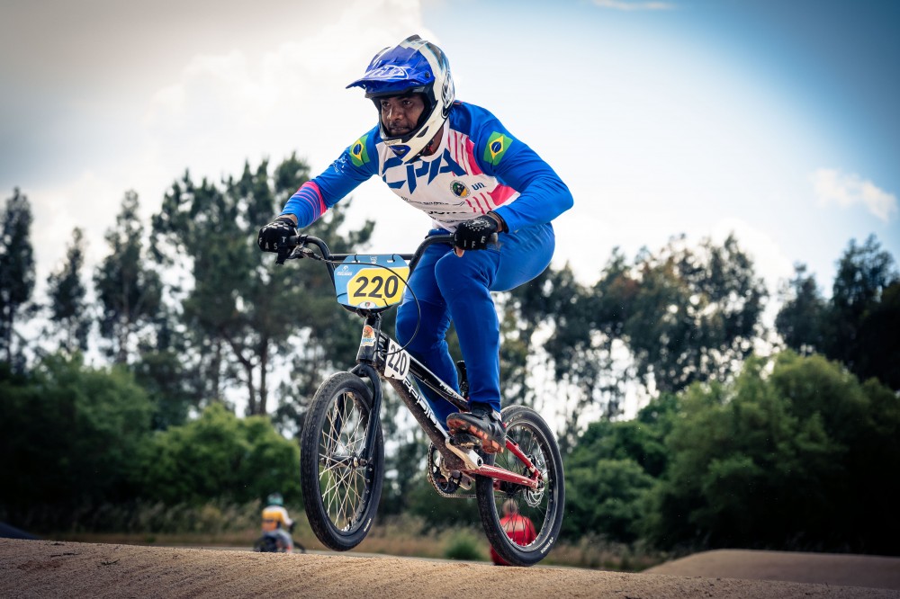 Kayo Camilo e �ris Moraru vencem na 5.� Ta�a de Portugal de BMX